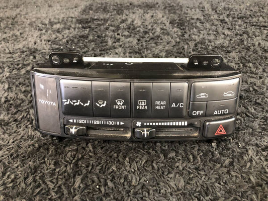 [AIR CONDITIONER PANEL]TOYOTA ESTIMA TCR21W 1999 2TZ-FZE FR AT 4WD #000324A757230