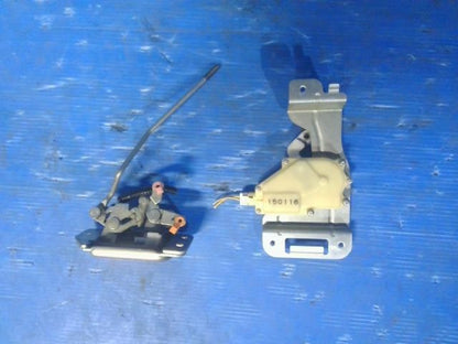 [Trunk back lock solenoid]HONDA ACTY VAN HH5 E07Z AT 2WD #0BD3253178253