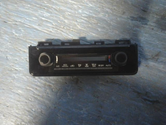 [AIR CONDITIONER PANEL]TOYOTA SIENTA MXPL10G M15A-FXE AT 2WD #0BD3253174684