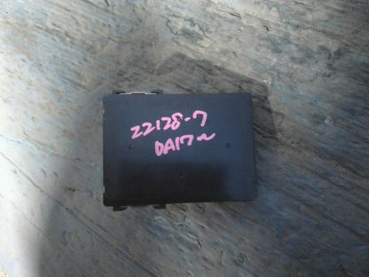[OTHER ELECTRICAL COMPONENTS]SUZUKI EVERY WAGON DA17W R06A AT 2WD #0BD3253170877