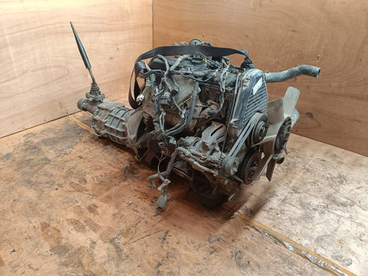 ［USED ENGINE］TOYOTA 2L FR MT 2WD INDIA