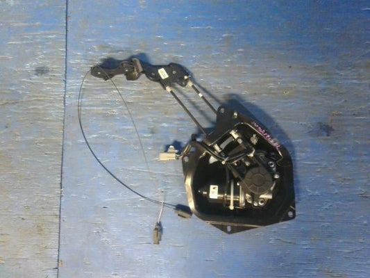 [POWER SLIDE DOOR MOTER LH]NISSAN SERENA CC25 MR20DE AT 2WD #0BD3253180706