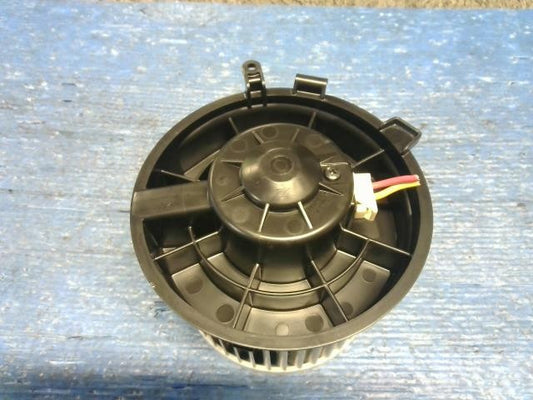 [HEATER BLOWER MOTOR]NISSAN SERENA HFC26 MR20DD AT 2WD #0BD3253183073