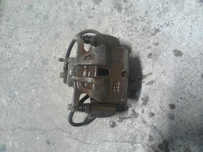 [F CALIPER LH]TOYOTA VELLFIRE ANH25W 2AZ-FE AT 4WD #0BD3253176926