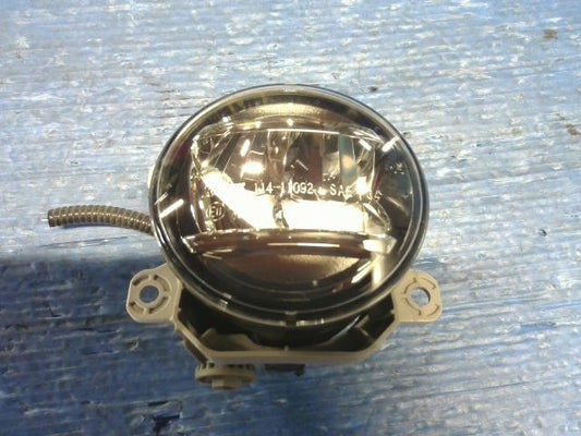 [FOG LAMP LH]DAIHATSU WAKE LA700S KF AT 2WD #0BD3253180551