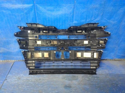 [GRILLE]TOYOTA NOAH    #0BD3253173096