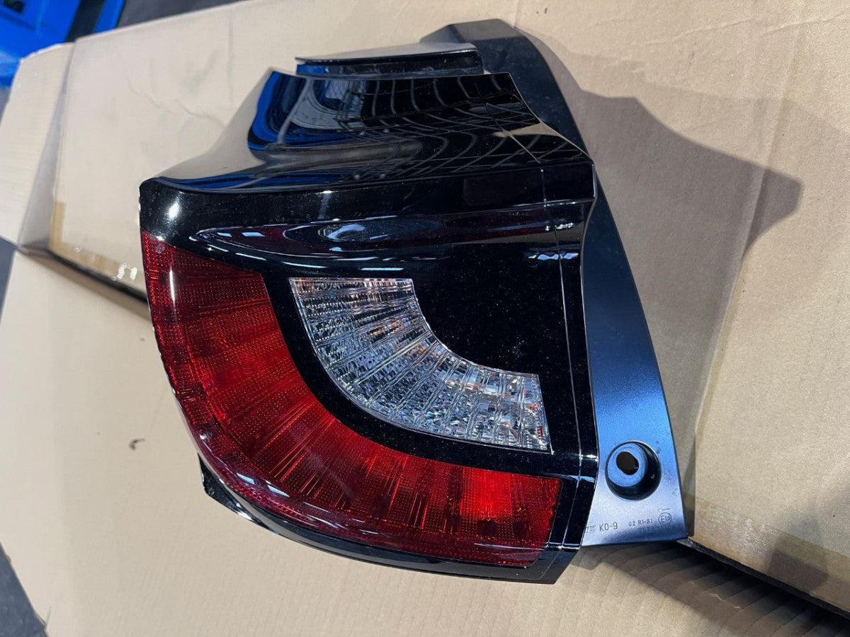[TAIL LAMP LH]TOYOTA YARIS MXPA10 M15A-FKS FF AT 2WD #0B23251003967
