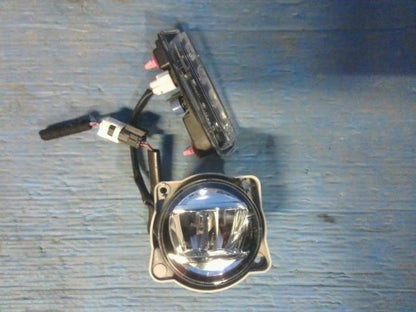 [FOG LAMP RH]TOYOTA TANK M900A 1KR-FE AT 2WD #0BD3253172000