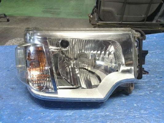 [HEADLIGHT ASSY RH]NISSAN NV100 CLIPPER U71V 3G83 AT 2WD #0BD3253183117