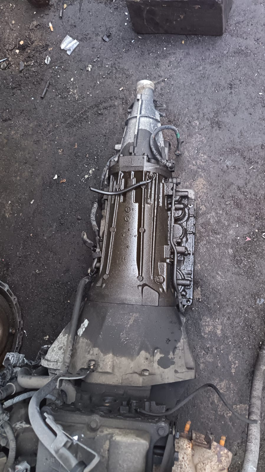 ［USED ENGINE］ NISSAN KA24 FR AT 2WD OLD JAPAN