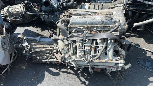 ［USED ENGINE］ NISSAN SR20 FR AT 2WD DIST JAPAN