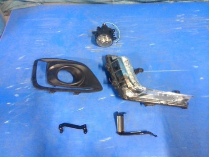 [FOG LAMP RH]SUZUKI SWIFT ZC72S K12B AT 2WD #0BD3253172555