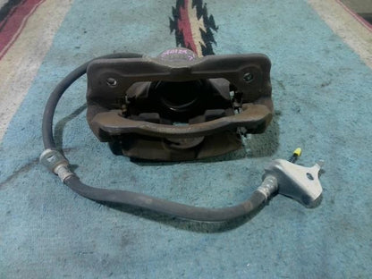 [F CALIPER LH]HONDA FIT HYBRID GP1 LDA AT 2WD #0BD3253174735