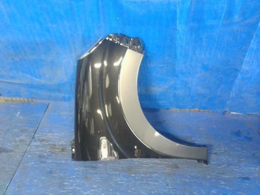 [FENDER RH]DAIHATSU CAST LA250S KF AT 2WD #0BD3253181573