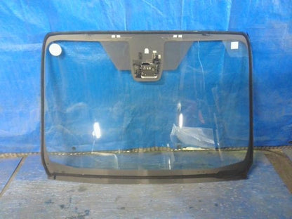 [F WINDOW GLASS]TOYOTA SIENTA MXPL10G M15A-FXE AT 2WD #0BD3253174672