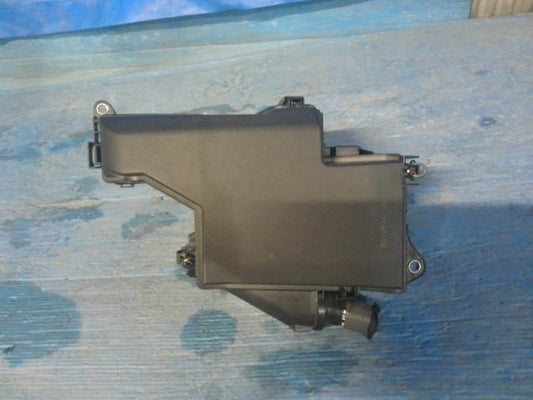 [FUSE BOX]TOYOTA CROWN ATHLETE AWS210 2AR-FSE AT 2WD #0BD3253171973